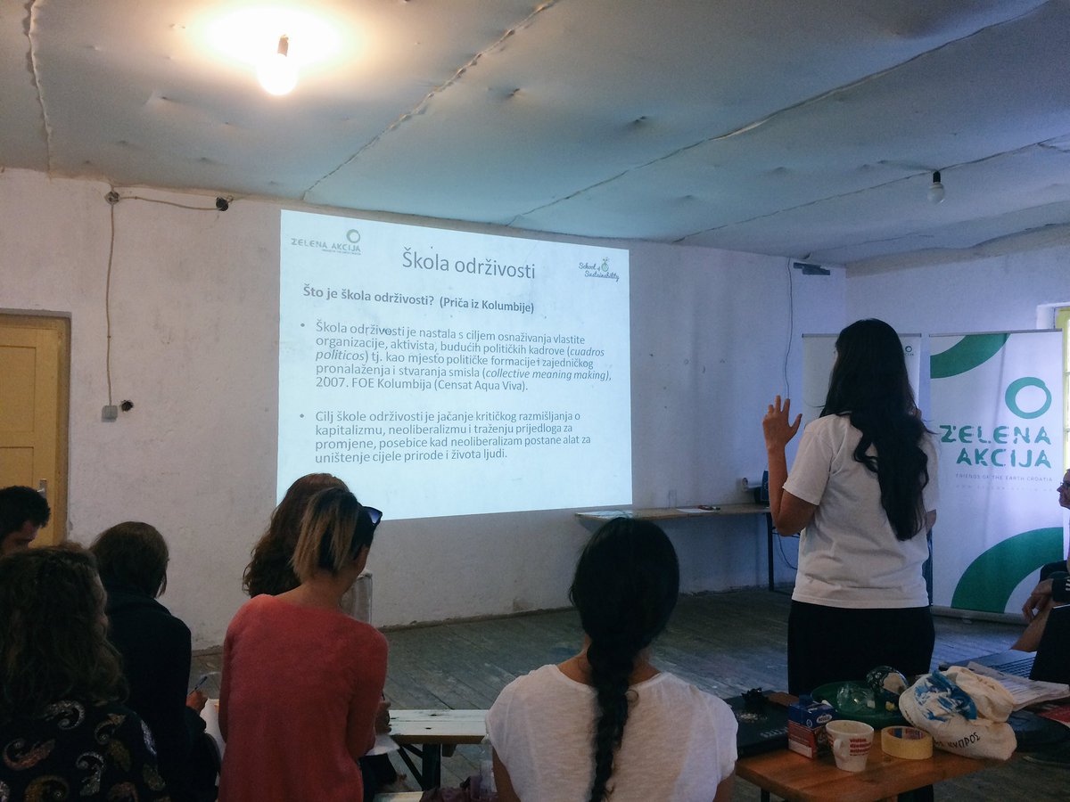 EkoLimachFest's tweet photo. Ove godine sudjelujemo u Školi održivosti na Šolti by @Zelenaakcija #ecology #sustainability #activism #elf2016 https://t.co/nc8ggimkgm