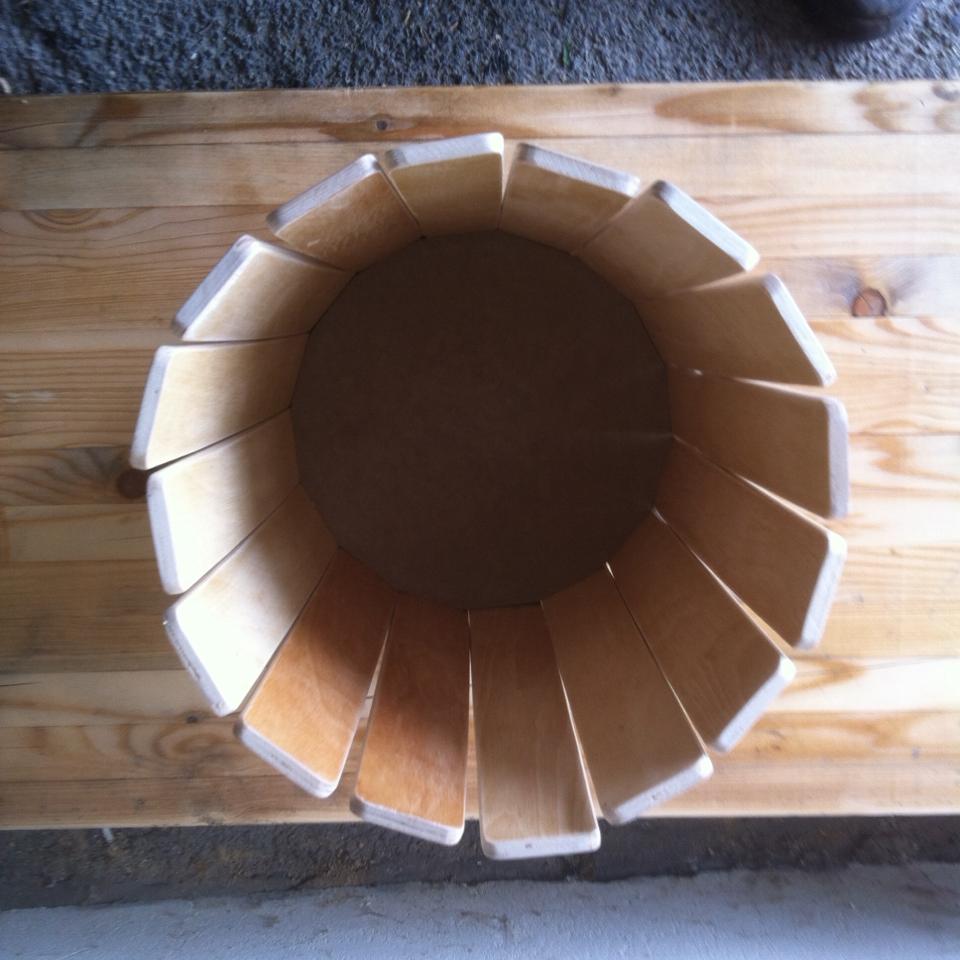 adb_31's tweet image. Quelques lattes de sommiers, quelques vis et hop!  ow.ly/Ln3M302cSub

#recyclage #recup