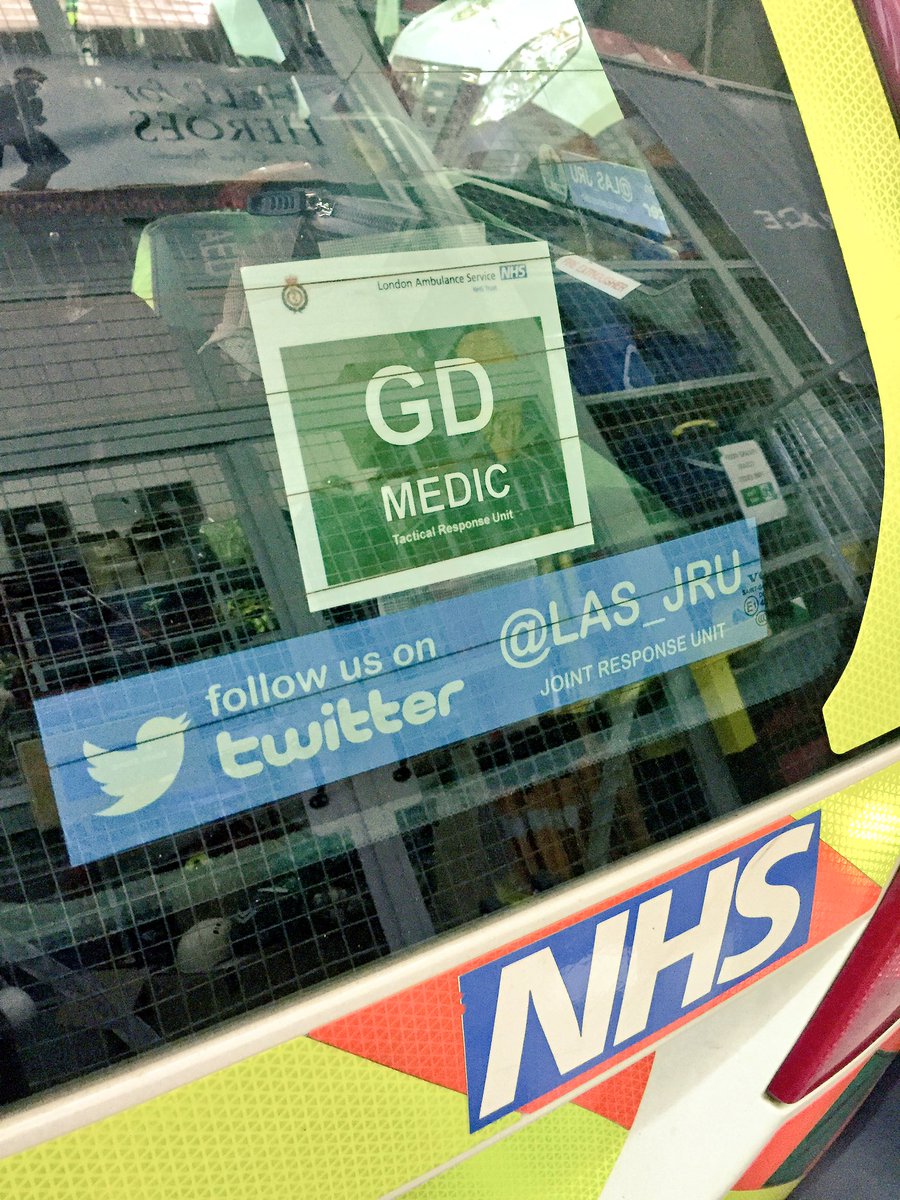 SeanHarris999's tweet image. Night 3/3 tonight as #BlueTeam FRU

The last two were alongside #ResponseE of @MPSHackney as @LAS_JRU #GDmedic