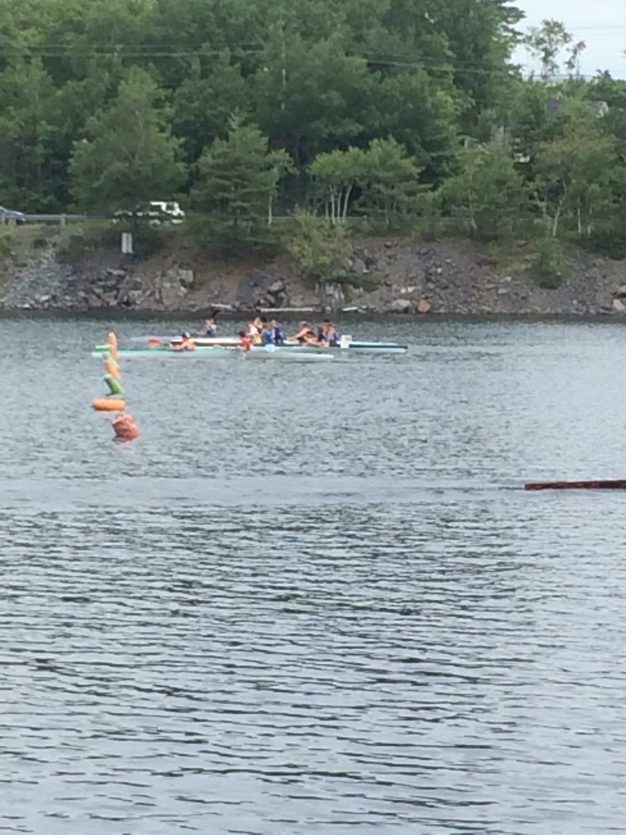 SenobeAquatic's tweet photo. U15 men's K2 at the start! Three #senobe crews in this one! Go Senobe Go!@HallChristian @ADCKC @Maskwaaquatic https://t.co/FzEdjNbPju