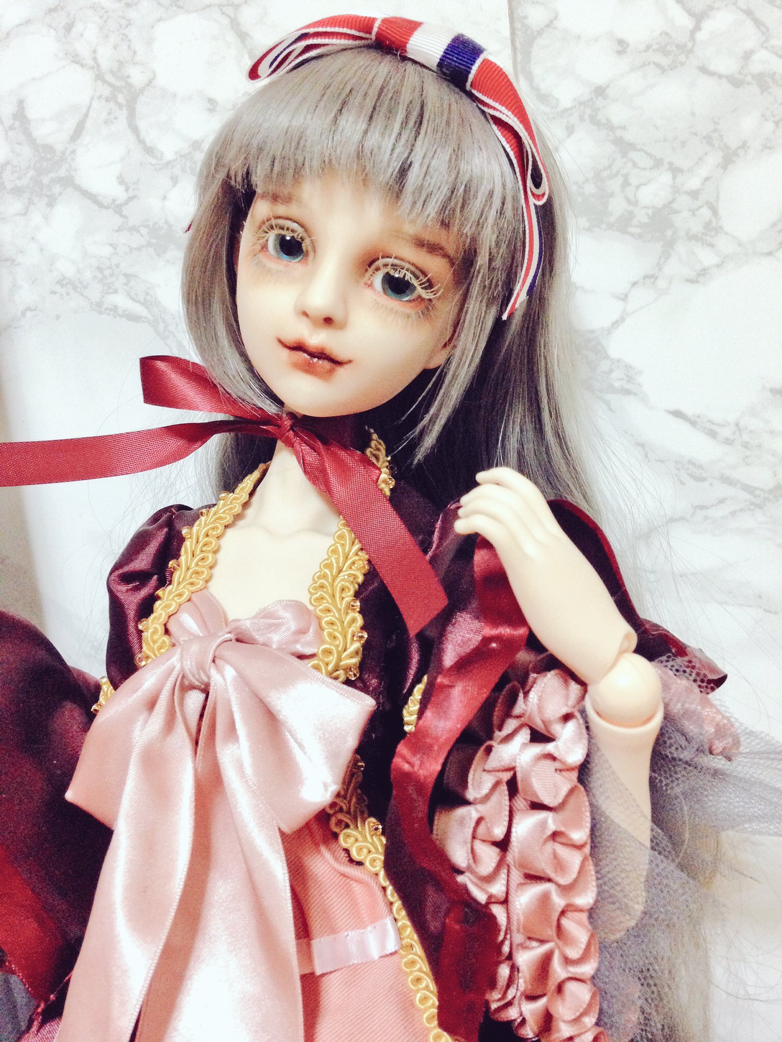 早手 Twitter पर ドールヘッド注意 イラストばりに可愛い子を期待したのに 出来た子はホラーだった と同居人に言われたギロ子ドール とりあえず居間に置けるように瞳孔ありのグリーン系アイに変えてみました美少女 T Co Lsdclstt8v Twitter