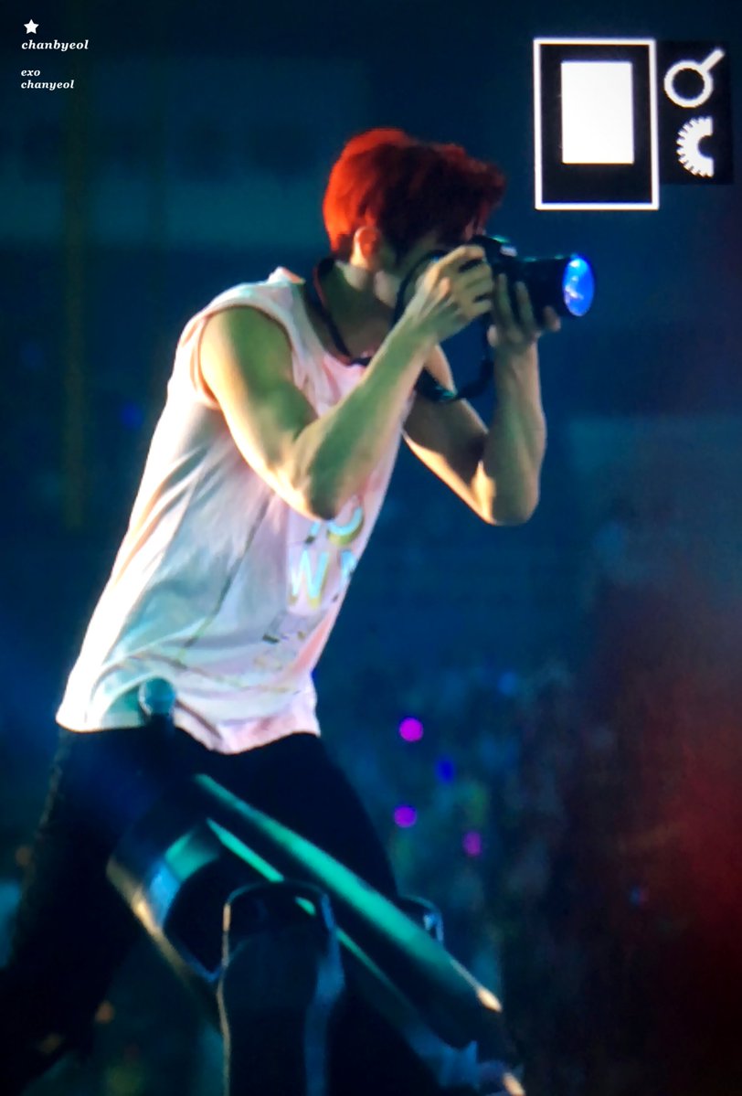 2ChanKai's tweet photo. จงอินน่ารักจัง /แอบถ่าย https://t.co/LG0dpRuaqa