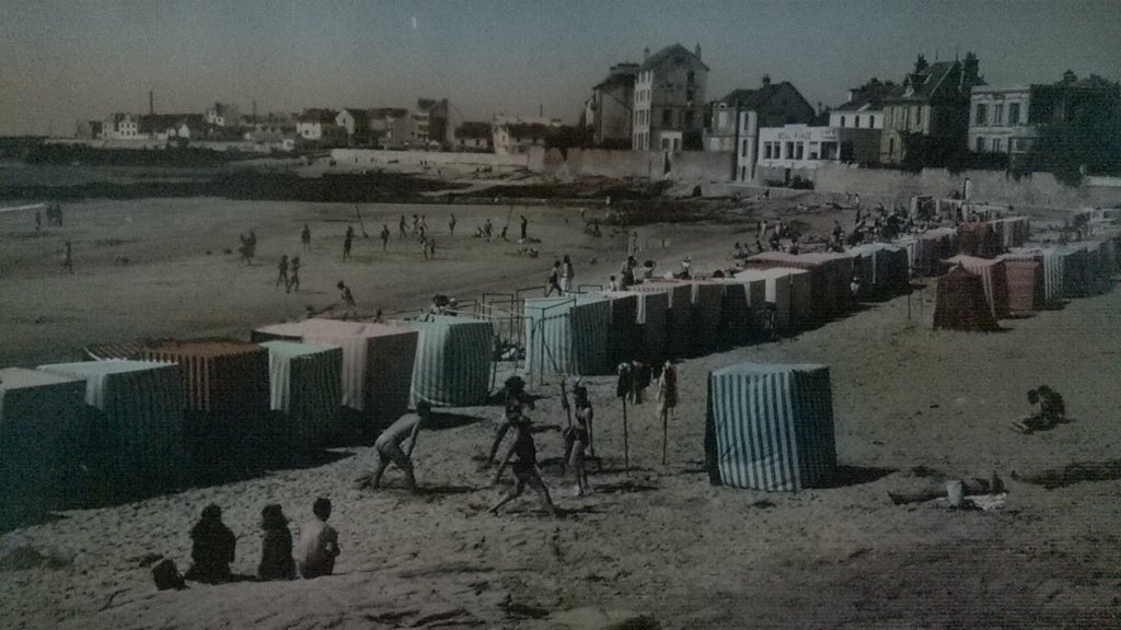 bibforney's tweet photo. Quelques #CartesPostales de #Plage conservées à @bibforney https://t.co/wwKypDtkS9