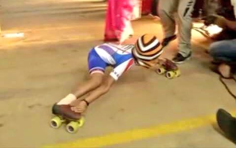 6-yr old Om Swaroop Gowda registers #GuinessWorldRecord  in #LimboSkating sliding under 35 cars. More power to Him👍