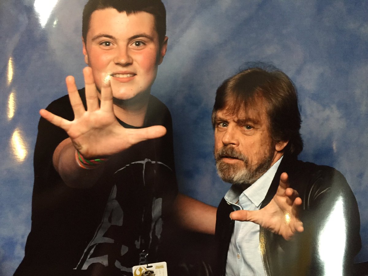 lewismckale's tweet image. #SWCE #swcepics #StarWarsCelebration @HamillHimself