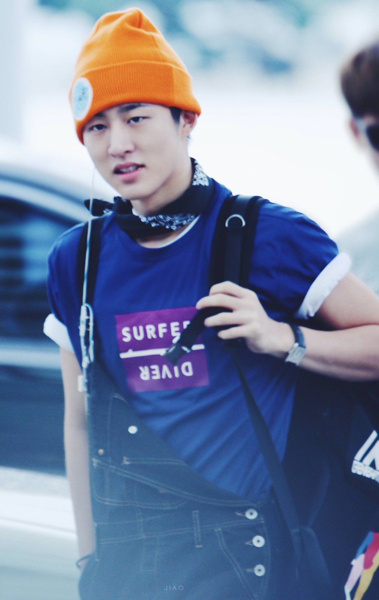 Charisma_HanBin's tweet photo. Babe~~🍊🍊🍊🍊🍊🍊
#HANBIN #BI #iKON cr.JIAO https://t.co/Ev6ENhXadG
