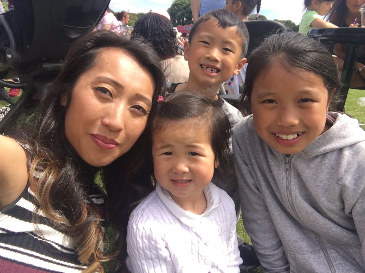 BanhandMee's tweet image. Having a rare day off with the family. Enjoying the food &amp;amp; entertainment @HorsforthFDFest