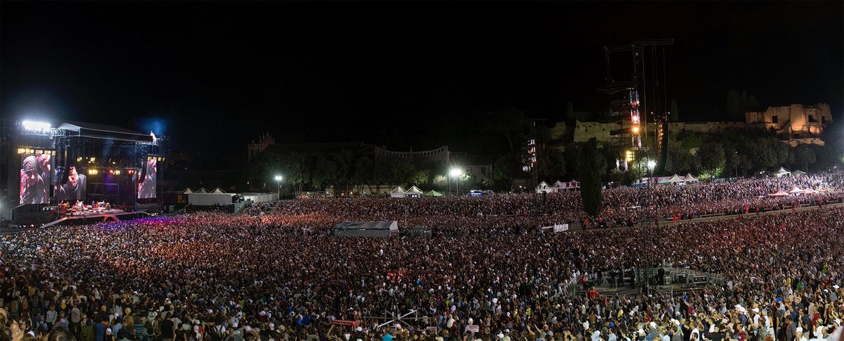 springsteen's tweet photo. What an amazing night in Rome! 🇮🇹

See more photos of #TheRiverTour at Circus Maximus at https://t.co/YahXTKffvV https://t.co/E6UaaDBvEg