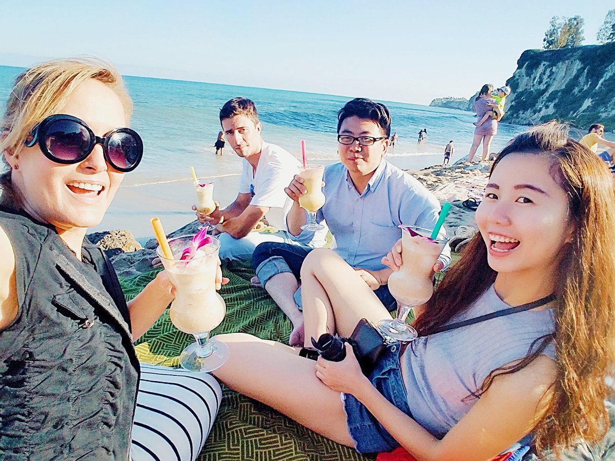 calirossen's tweet photo. HaPpPpY Birthday!!! @SmokAction with #MarkAng @ParadiseCove @HollywoodSign01 https://t.co/TpsSohxKc9