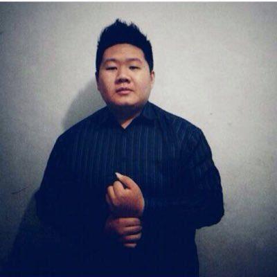 yoga_ph's tweet photo. I am streaming on #BIGOLIVE > Edisi mati lampu T_T. Join now! https://t.co/s6xmxXk5UQ https://t.co/vtBoLuj93Y