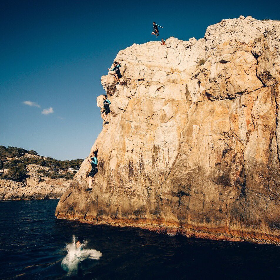 Here it is. #10 of #10 cliffs of Ibiza. All in one glorious afternoon. Legs beat up before jumping off a 60 ft cliff https://t.co/0outKtMNhQ