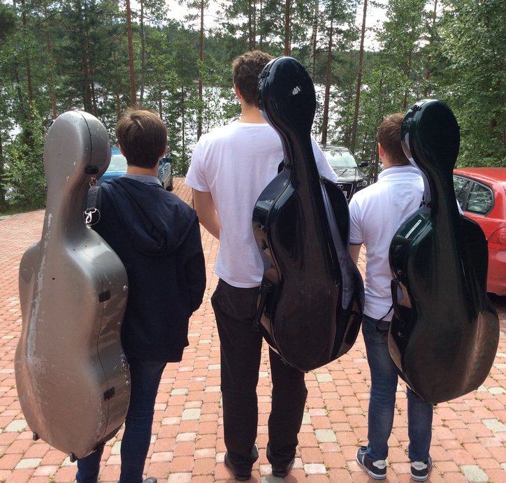 TotalCello tweet picture