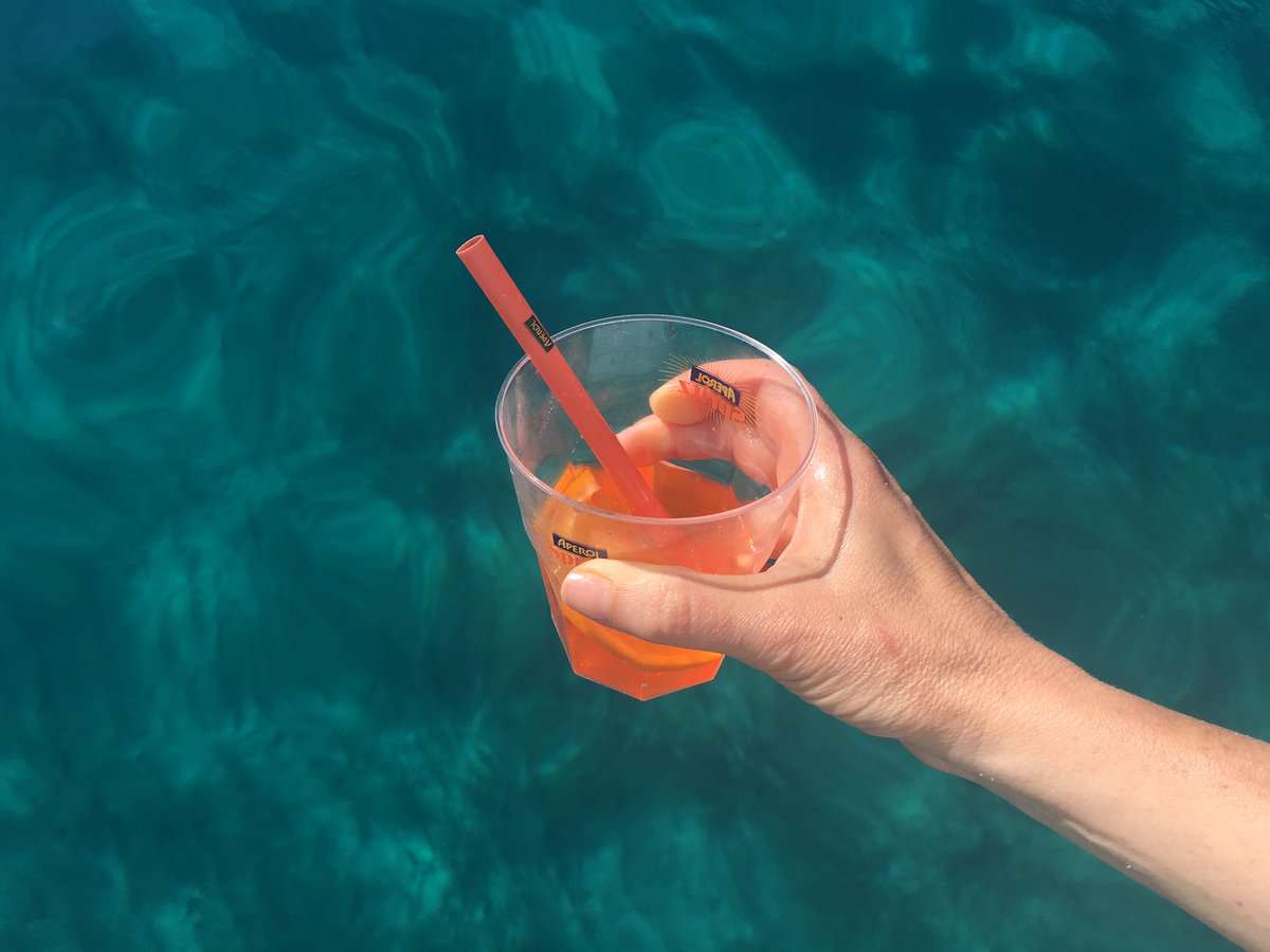 RoccaCamilla's tweet photo. Una giornata all'insegna dell'arancione e del #mare #sardegna #AperolSpritz #EverybodysWelcome https://t.co/SVAu1OjC5l