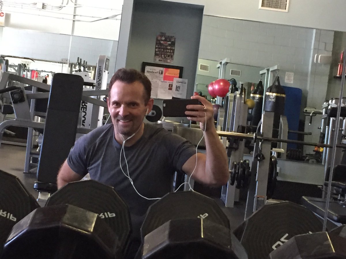 fitprodtv's tweet image. How are you spending your Sunday afternoon? #ExerciseBuff #DaretobeBare