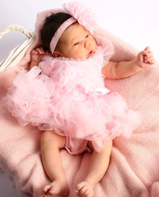 Ik ben aan het genieten van mijn prinses!en momenteel weinig tijd voor andere dingen https://t.co/tE<a href="/tag/latex"class="tags"><span>#latex</span></a>