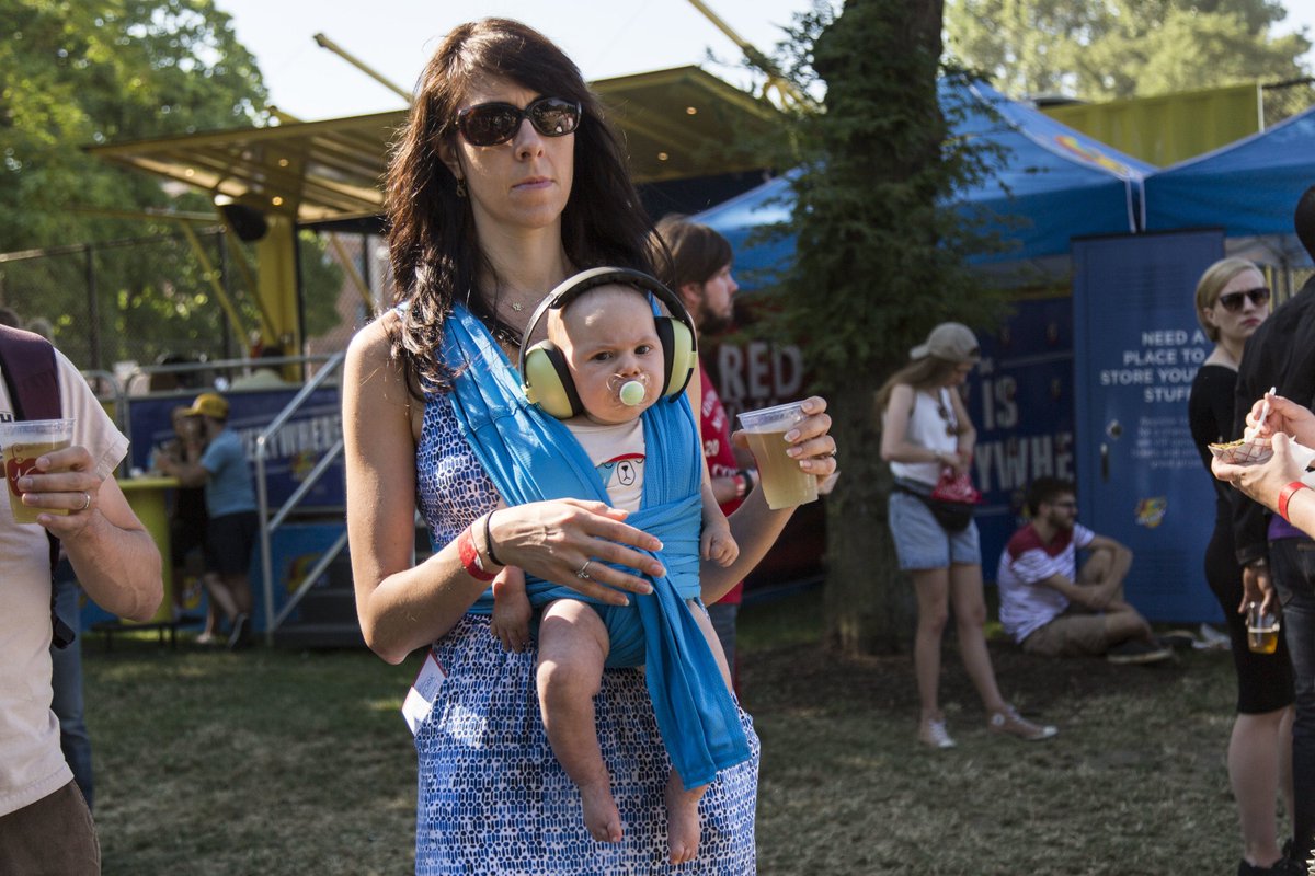 TimeOutChicago's tweet photo. The 5 best things we saw at Pitchfork on Saturday (including this baby). https://t.co/KBKzS0ysE0 https://t.co/XLvwzu2ylD