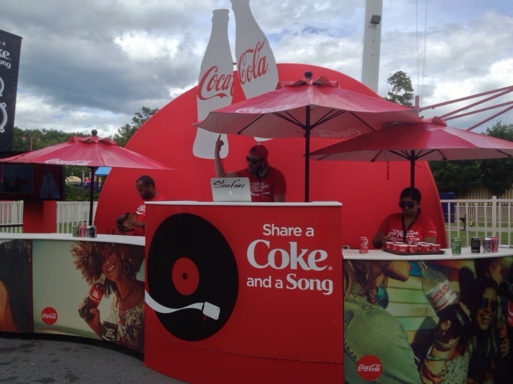 ProDeathshade's tweet photo. #ShareACokeTour I had the opportunity to work this event! An absolute blast! Great people, fun times! #musicislife https://t.co/BrxloRG8iV
