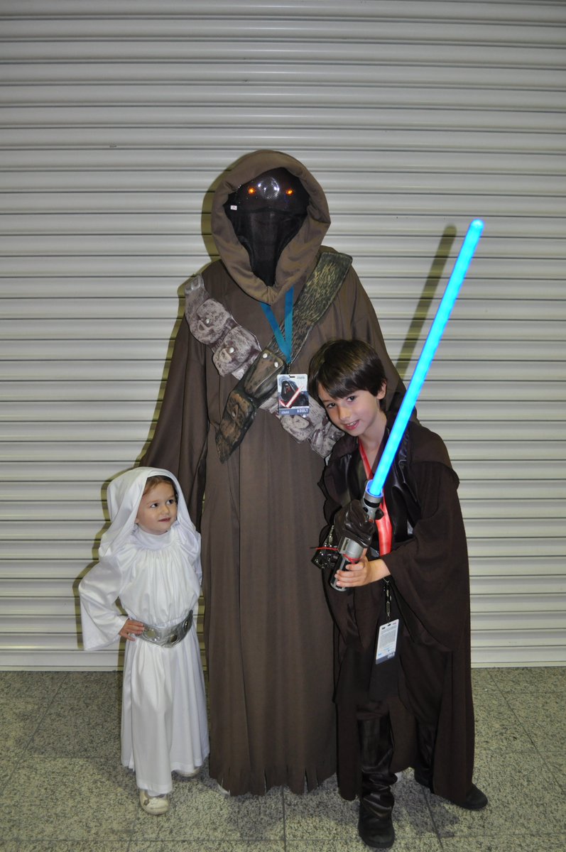 KamilaJme's tweet photo. It was a great day for my family "Mummy And Daddy" :)
@starwars @SW_Celebration #SWCE #FutureFilmaker
@StarWarsUK https://t.co/6EDQ8UmQxj