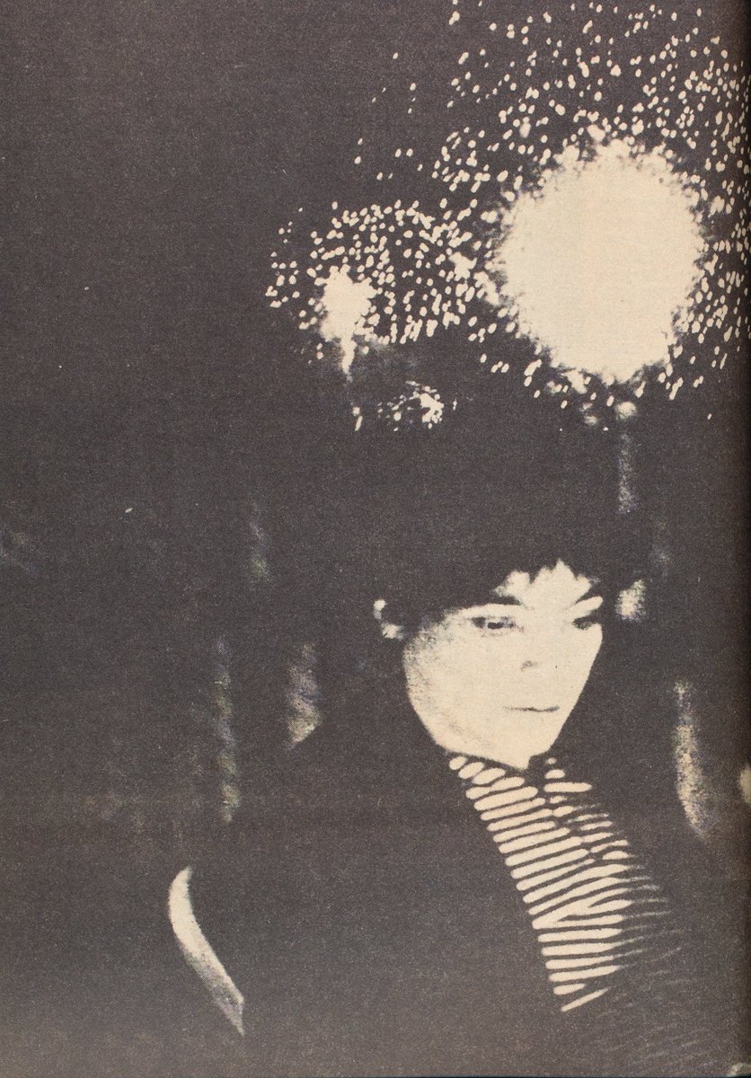 minimal_wave's tweet image. R.I.P. absolute legend Alan Vega 
June 23, 1938 – July 16, 2016
youtube.com/watch?v=1woMEE…