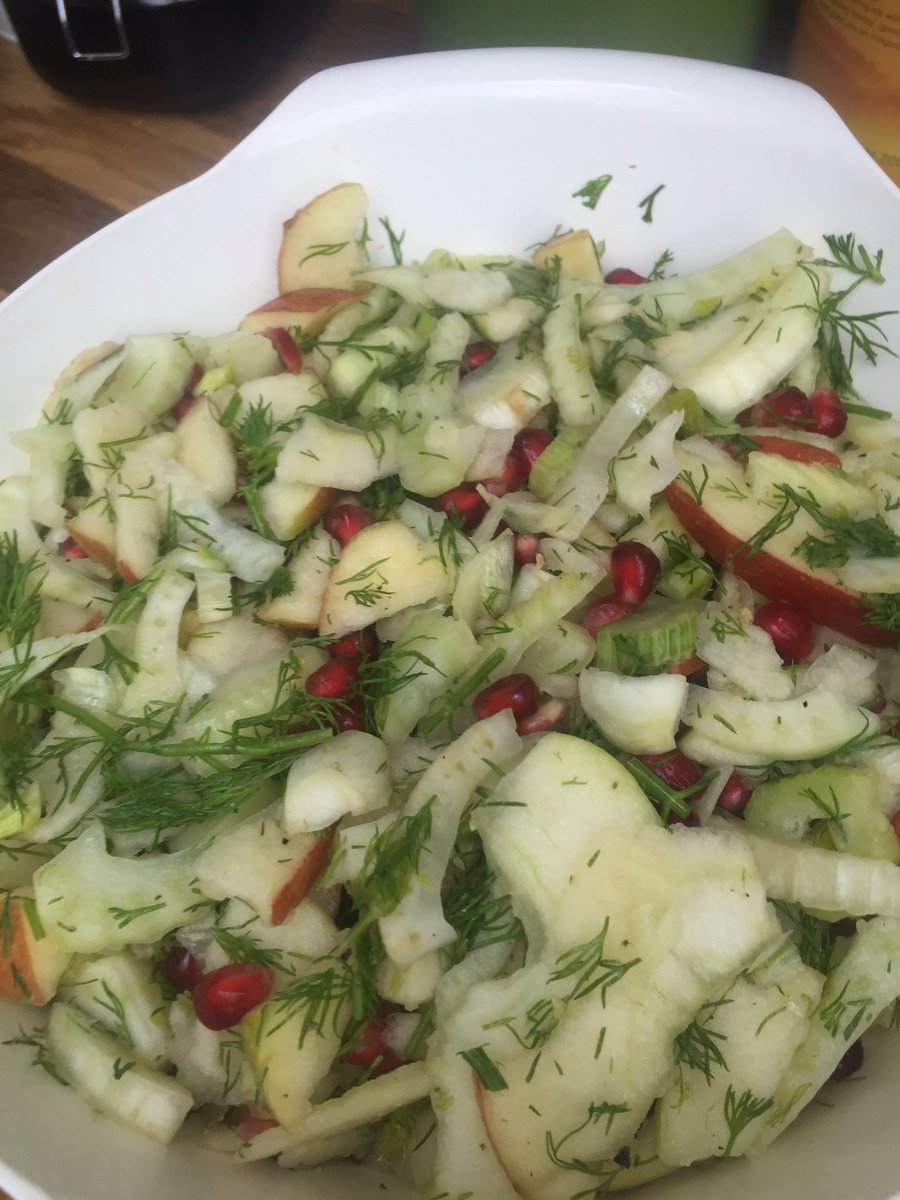 TootingCookClub's tweet photo. Cooking recipes from Persiana by @SabrinaGhayour https://t.co/YBwmxqfhrg