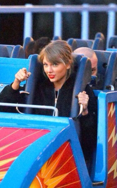 taylorcoded's tweet image. She&apos;s like a little kid
