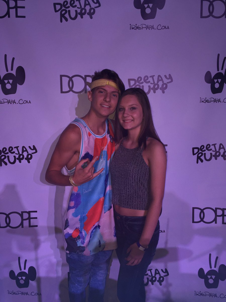 _marissahoward's tweet photo. @deejayrupp last night was 🔥 https://t.co/3uiU4rRlDe