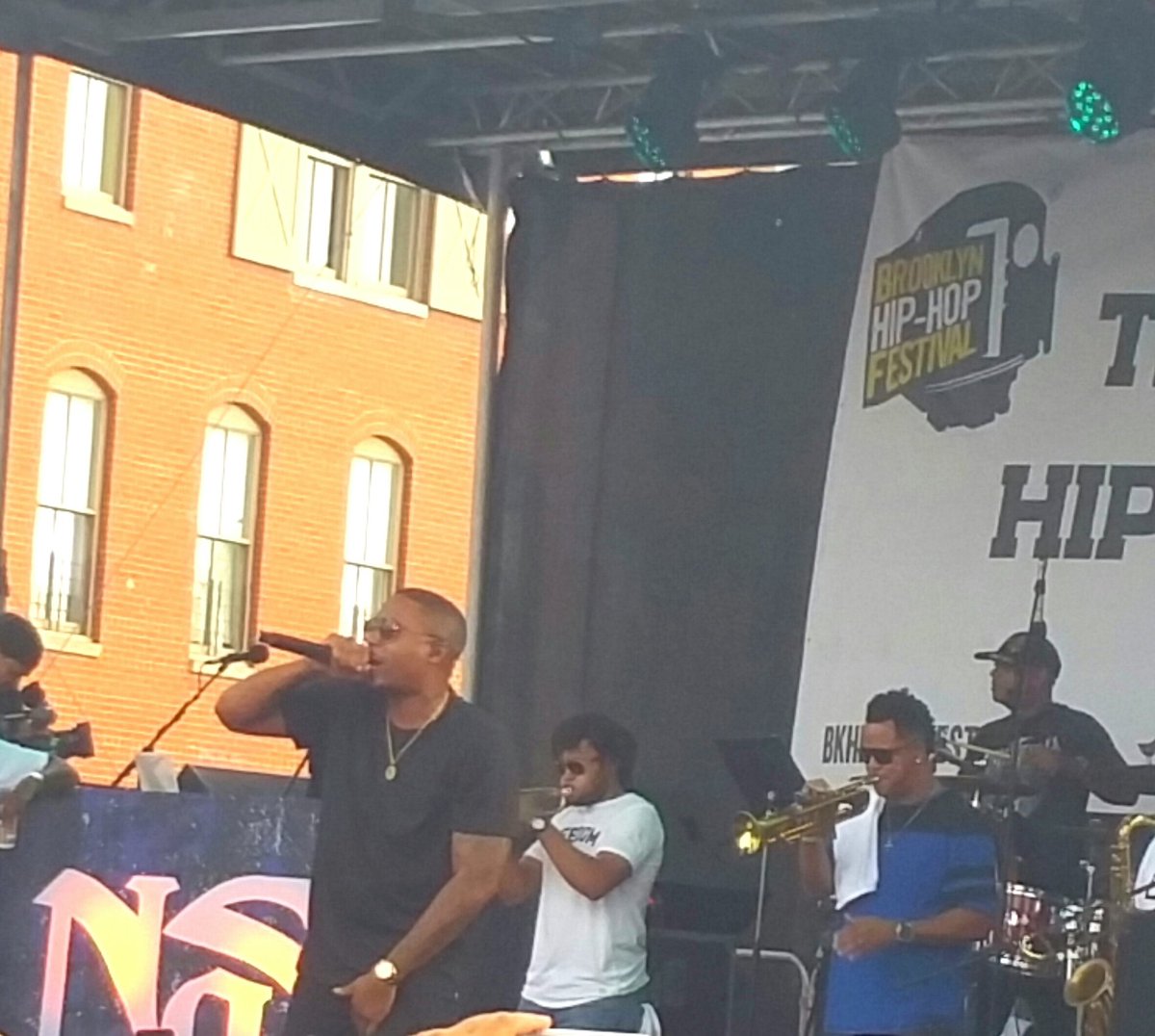 angeldigital81's tweet photo. @Nas Thank you so much for a beautiful birthday weekend. XO much much love to you Nas ❤#BHHF #Brooklynhiphopfest https://t.co/GxwPVbub9f