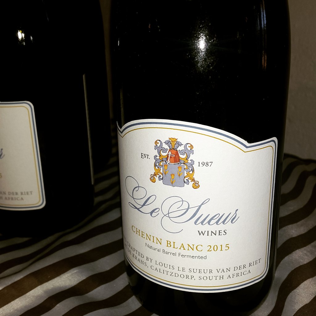 2015 &amp; 2014 Le Sueur Chenin Blanc served citrus filled chicken breast fantastic pairing <a href="/DeKransWines/">De Krans Wines</a> @GinjaFood