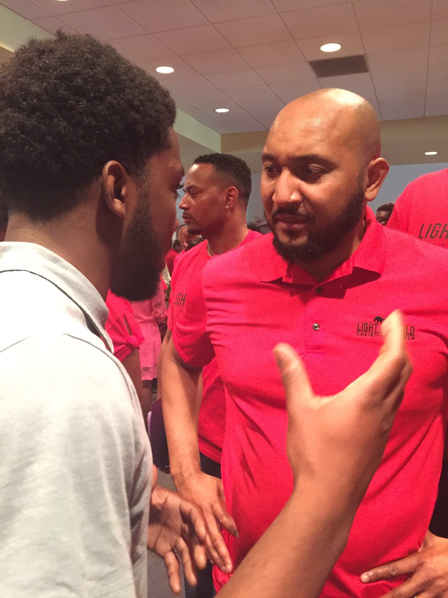 greeklethologic's tweet image. @LWCCIndy so thankful for today&apos;s sermon. #EconomicUnity If it don&apos;t make dollars it don&apos;t make sense ! @Braxton12