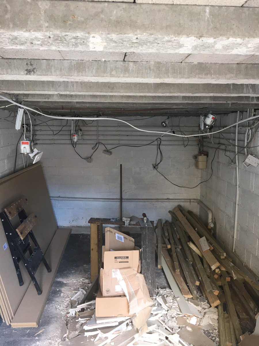 mrpaulsutcliffe's tweet image. A day back on the tools for the benefit of my latest venture, @FunkySpa