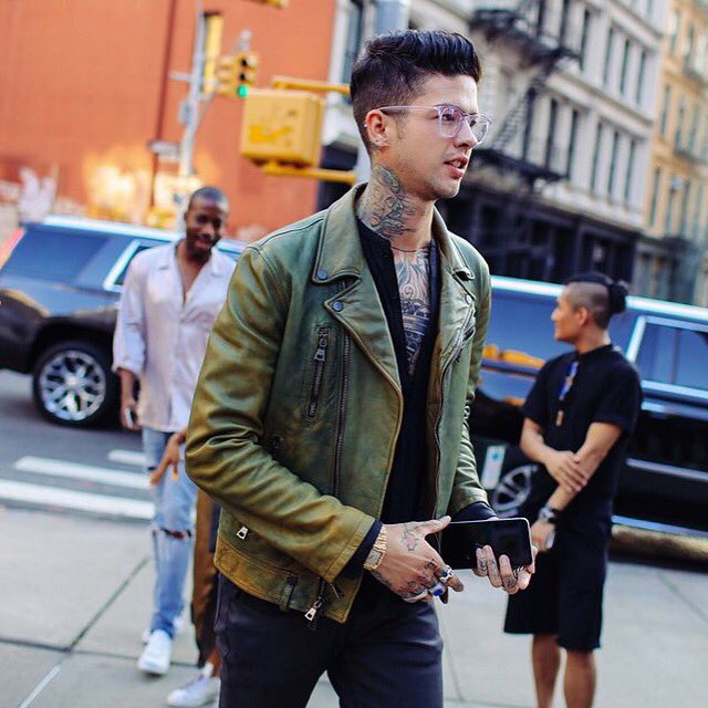 travismills's tweet image. 