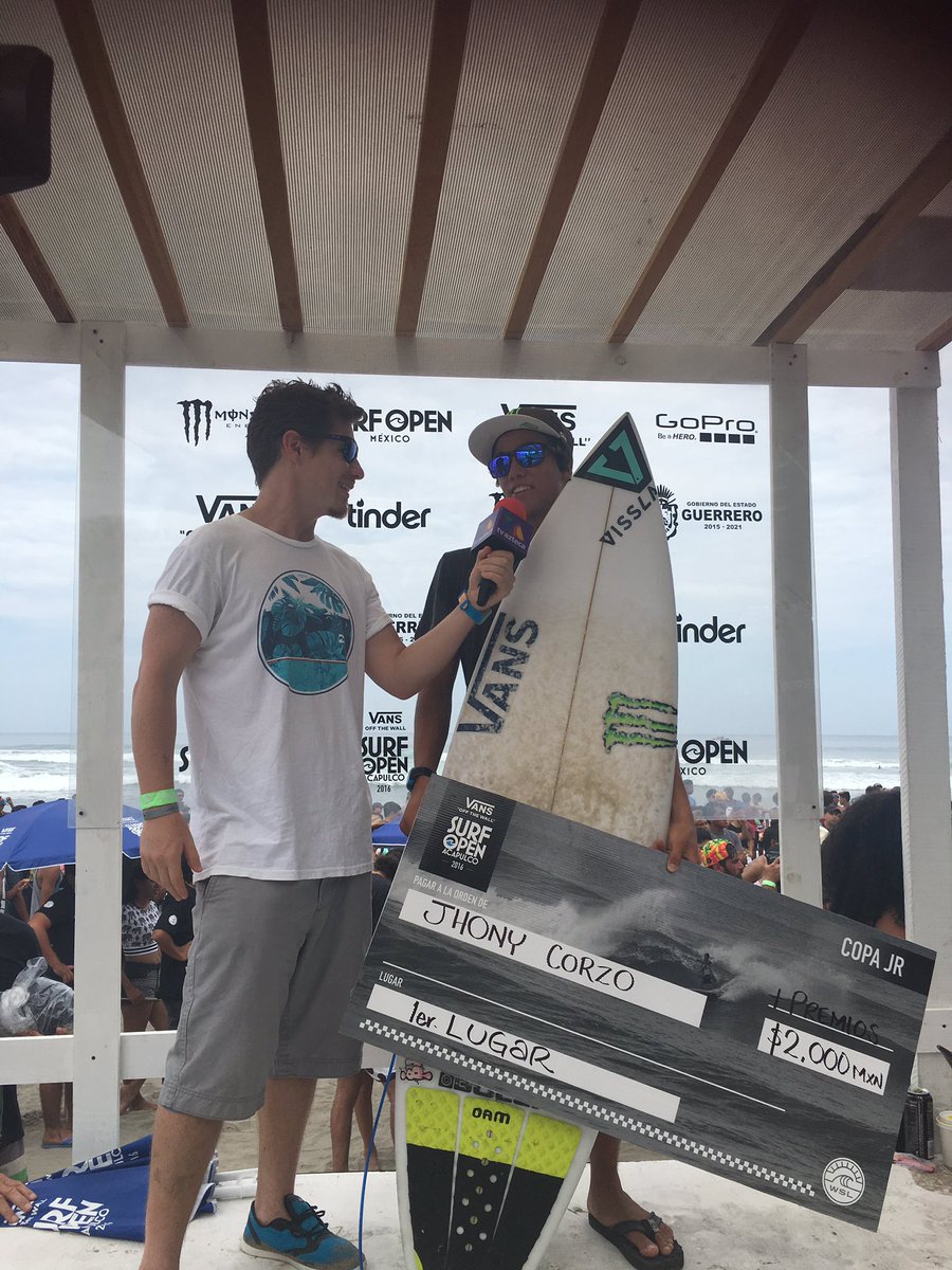 Felicidades a mi #VansSurfTeam <a href="/ana_laura_glez/">Ana Laura González😘</a> <a href="/rey_hnd/">Rey hernandez</a> y <a href="/JhonyCorzo/">Jhony Corzo</a> por su gran esfuerzo en el <a href="/vans_mx/">Vans México</a> #SOA