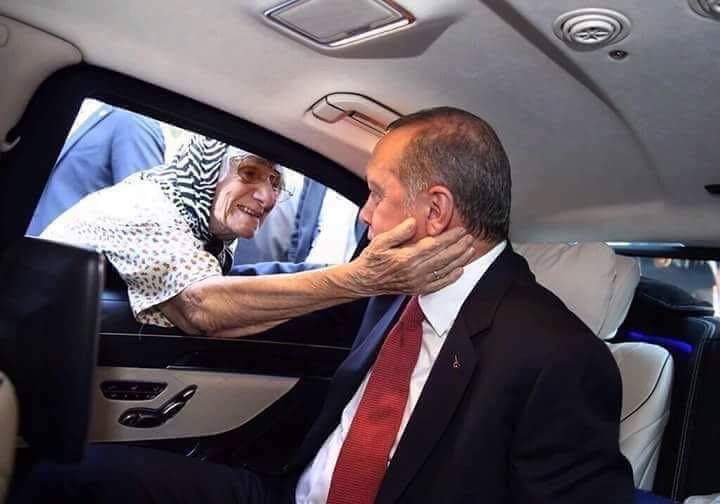 akamjad11's tweet photo. The purpose of human life is to serve and to show compassion ND the  wll to help other https://t.co/G3TODBjWoD