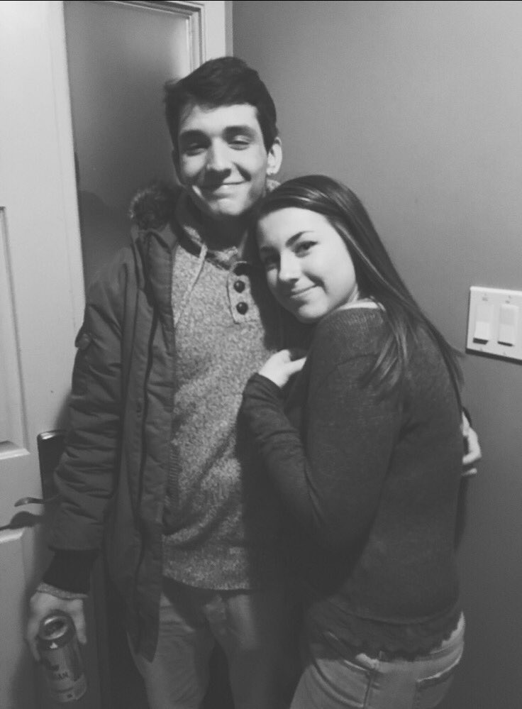 chrislyonss's tweet photo. happy bday to my numba 1 guy, miss you n i hope you have a sick day💖 https://t.co/yaOtUe3Scl