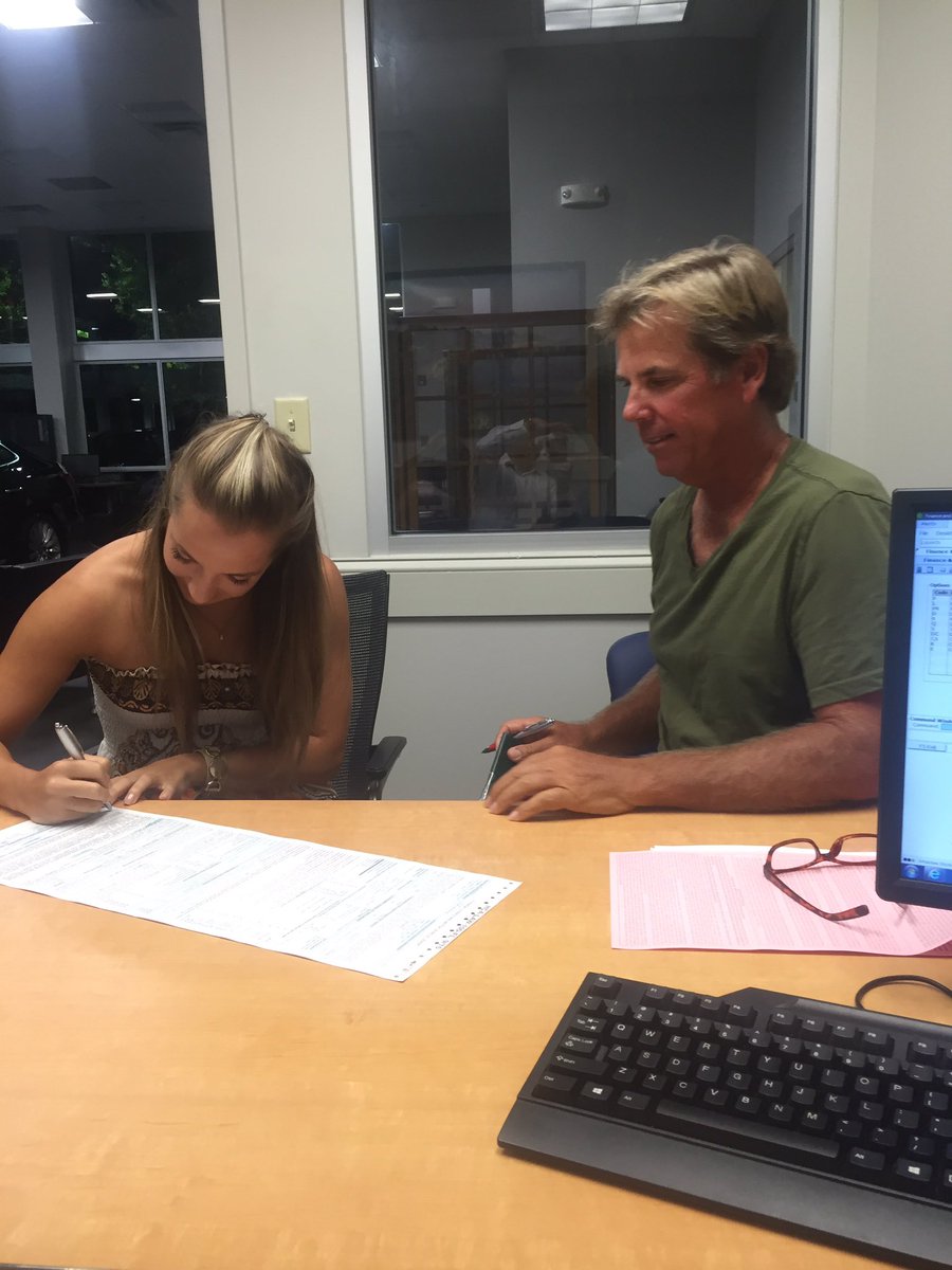 MargeauxJordan's tweet image. I GOT A NEW WHIP! @Hyundai #Happiness #WorkedHardForThis #TUSCON