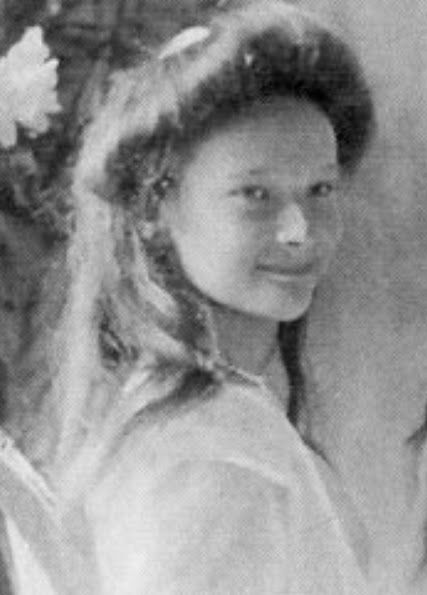 GillPaulAUTHOR's tweet photo. #TheSecretWife is about Tatiana #Romanova, of the Russian royal family murdered 98 years ago https://t.co/qvcZs8UJJ0 https://t.co/N8389B7t0r