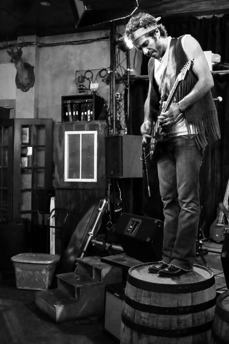 JoHellMusic's tweet photo. Las show before i leave 2weeks for Montreal ! Come and party at BAT BAR tonight. 9pm. 7/17/16
#tmmp #johellband https://t.co/zH98dj93ox