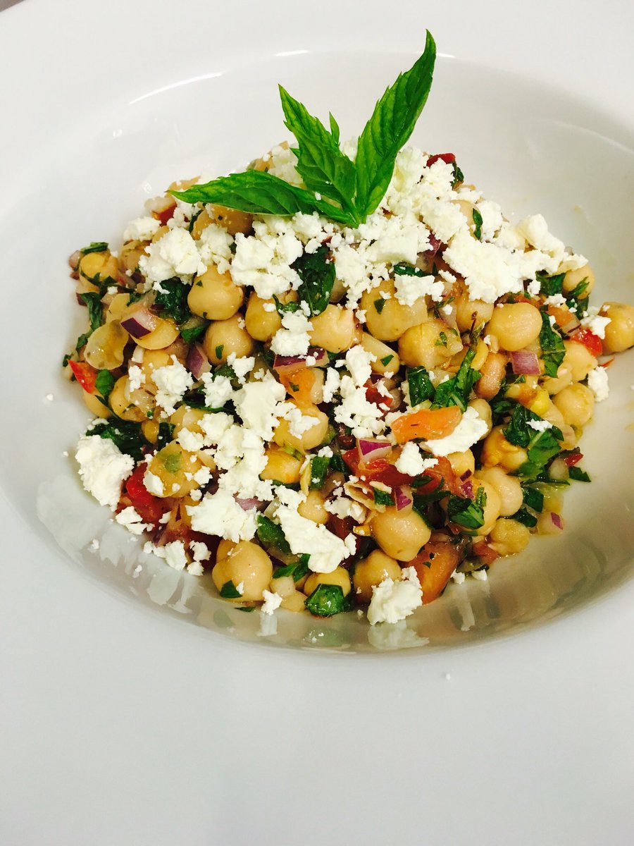 CookGreekUK's tweet image. A big thank you to everyone for coming to support our #charity #dinner. Thank you @lalascafe for the hospitality!