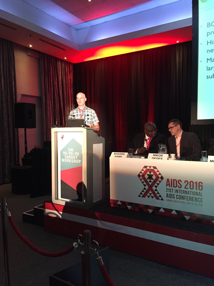 bccfe's tweet photo. BC-CfE Research Scientist Dr. Jeff Joy discusses phylogenetics and its role in mapping HIV #AIDS2016can #TasP2016 https://t.co/GOOnfEVrnN