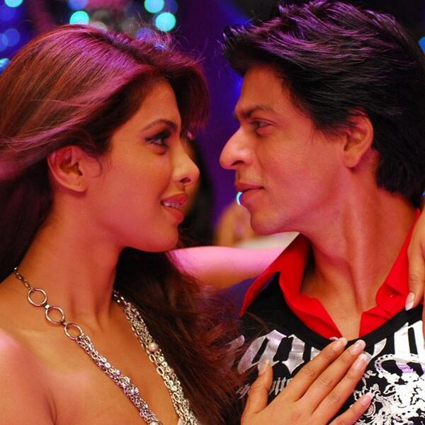 Приянка чопра и кхан. Шахрукх кхан и приянка чопра. Шахрукх кхан и приянка чопра. Шахрукх кхан и чопра. Шахрукх кхан и приянка.