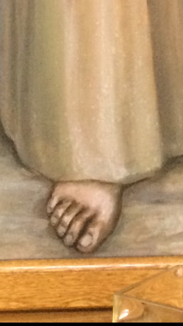 lohughes7's tweet photo. Proof that Jesus rocked Chacos and a Chaco tan. 

#SingleStrap #ChacoNation https://t.co/dD0dwi7VTs