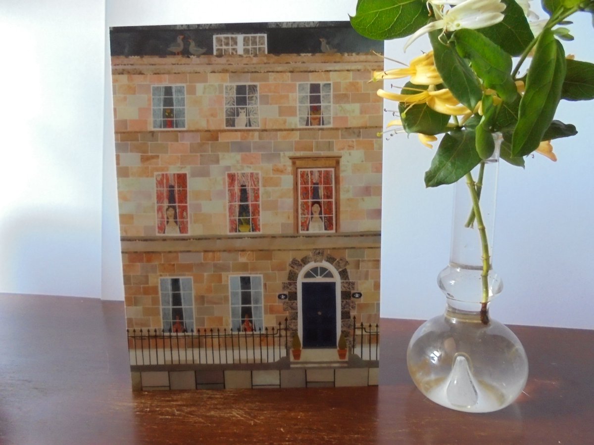 AmandaWhiteArt's tweet image. #AmandaWhiteDesign greeting cards begin life as cut paper collages, using old mags .. #handmadehour