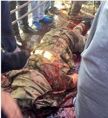 fsm571's tweet photo. @AboNawaf85 @salah_alamarh  حلال عندك يقتلوهم اذا دين محمد عنده حلال قتل ناس فا انا اتبره من هل دين   دينه دين تسامح https://t.co/P9OfOzfRkk