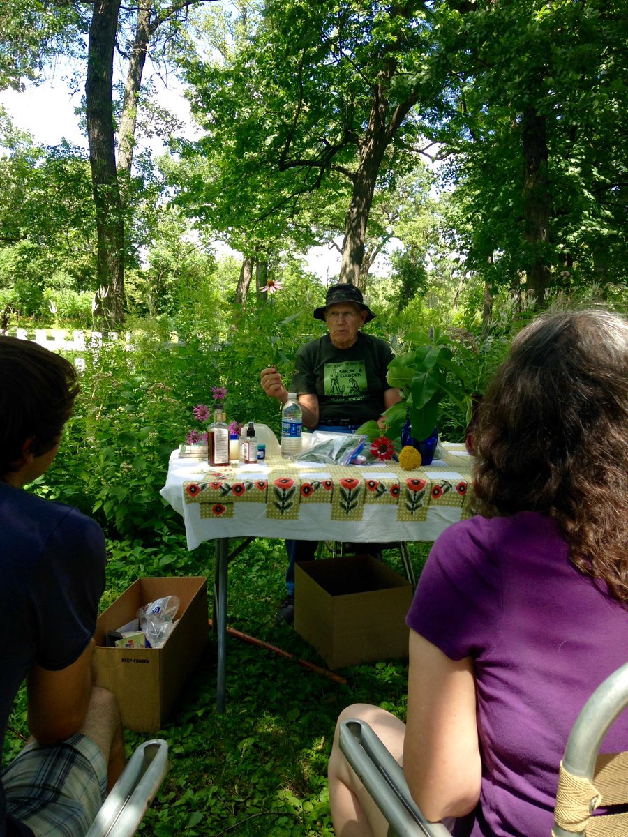 StevensHouseMN's tweet photo. Happening now Jerry Foley talks on Native Plants and Early Medicine! https://t.co/vAOe8mWyJV