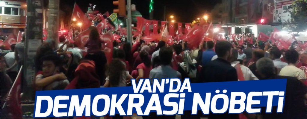 Van'da Demokrasi nöbeti 

merkurhaber.com/genel/van-da-d…

MERKÜR HABER