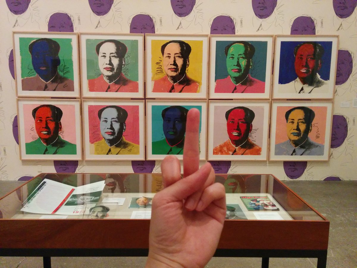 Bee_CheeMo's tweet image. 在 #Pittsburgh 訪 #AndyWarhol 博物館 偶遇 @aiww