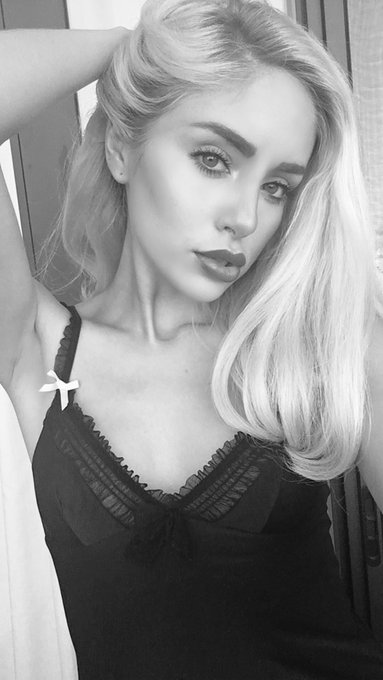 🦄 https://t.co/EbBHIVMf2j