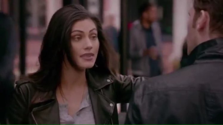 Zayn_KH10's tweet photo. Favorite married moment #KHmonth #klayley
I'm seeing so many good ones but this one of my mine https://t.co/Eg34LRWEnz