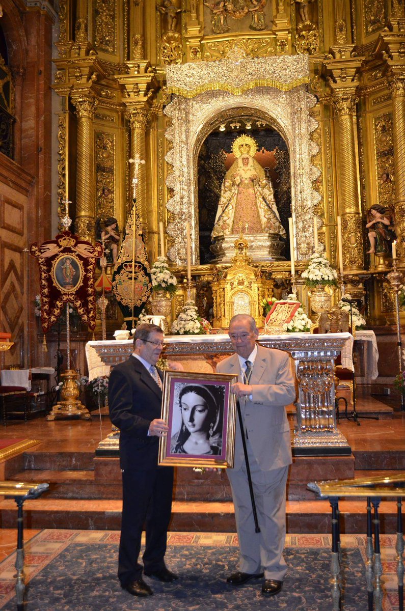 HdadSSantaMarta's tweet photo. Algunos momentos de la Peregrinación a la Basílica de @Hdad_Macarena. Gracias a la Hermandad por la acogida https://t.co/oSo3Xdypcb