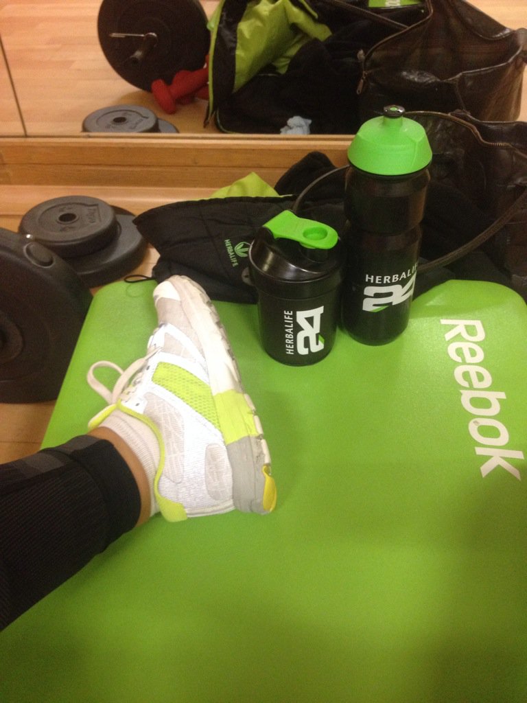 Hot &amp; sweaty #workout today #fitness #health #exercise #pump #step #bodytransformation #life #witnessthefitness